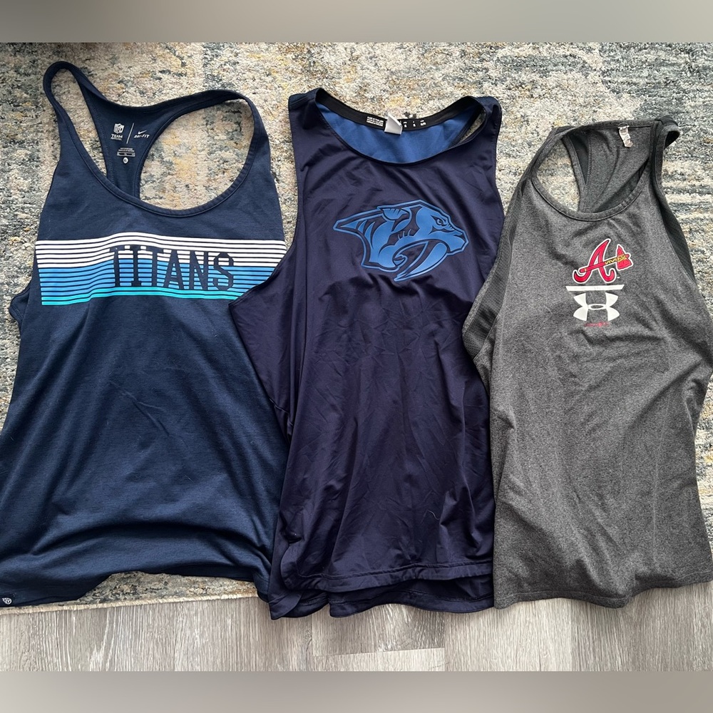 Women’s/Ladies Lot of Three (3) Tank Tops Braves Predators Titans Size XL